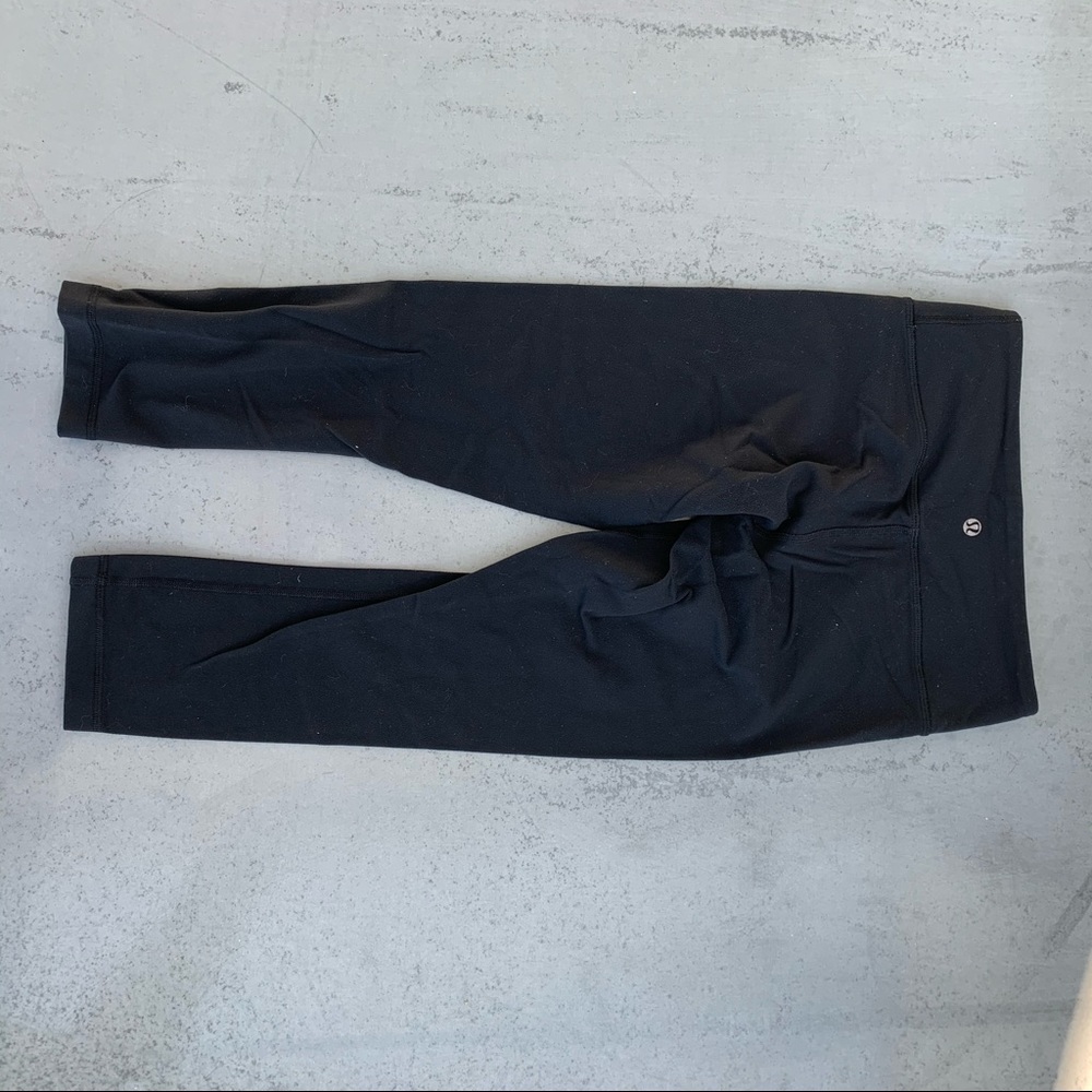 Lululemon - Picture 2 of 3